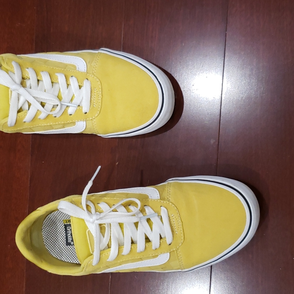 Yellow deluxe comfort ortholite vans
